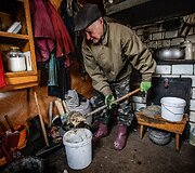 Žiema Romualdo ir Antaninos sodyboje Musteikoje