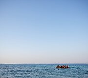 Migrantai ruo&scaron;iasi plaukti per i&scaron;orinę Europos sąjungos sieną