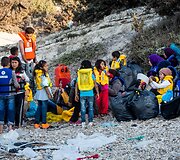Migrantai ruo&scaron;iasi plaukti per i&scaron;orinę Europos sąjungos sieną