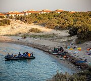 Migrantai ruo&scaron;iasi plaukti per i&scaron;orinę Europos sąjungos sieną