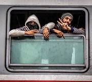 Migrantų portretai Tovarniko (Kroatija) geležinkelio stotyje