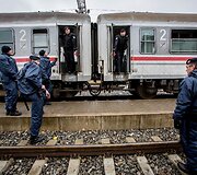 Migrantai Tovarniko (Kroatija) geležinkelio stotyje