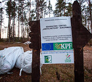 STT įtariamosios Rasitos Noreikienės įgyvendinto projekto &bdquo;Jonvabalių sala&ldquo; vaizdai 