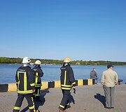 Gelbėtojai i&scaron; Kur&scaron;ių marių i&scaron;traukė negyvo žmogaus kūną