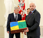 Dalia Grybauskaitė susitiko su Ukrainos kariais savanoriais