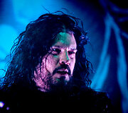 &bdquo;Arch Enemy&ldquo; koncerto akimirka