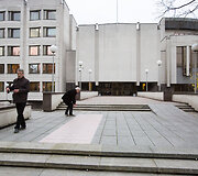 Vilniuje V.Kudirkos aik&scaron;tėje komisija vertino būsimo su&scaron;audytų Vyriausybės narių atminimo įamžinimo projektą