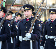 Valstybės vėliavos pakėlimo ceremonija Nepriklausomybės aik&scaron;tėje