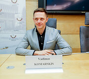 Vadimas Komarskis