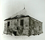Moluvėnų karaimų kenesa 1980 m.