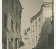 Antrojo pasaulinio karo veiksmų apgriauta Vilniaus senamiesčio Gaono gatvė, kurioje buvo Vilniaus geto teritorija