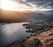 Pasaki&scaron;ki vaizdai Ežerų kra&scaron;te Didžiojoje Britanijoje