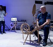 Klaipėdoje vyko &bdquo;Elektroninių sutartinių&ldquo; performansas