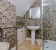 Tilforde parduodamas namelis lyg i&scaron; pasakų