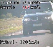 Greitį vir&scaron;iję vairuotojai