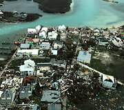 Bahamos po uragano Dorian