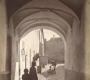 Kapitulos kiemas Pilies gatvėje 1912 metais