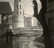 Vilniaus katedra ir varpinė 1937 metais
