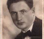Antanas &Scaron;ilinis gimęs 1912 m.