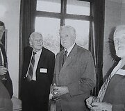 Centre Petras &Scaron;ilinis, Valdas Adamkus, Petro sūnus Romas &Scaron;ilinis Australijoje