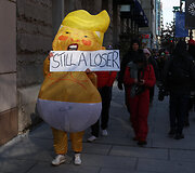 Donaldo Trumpo inauguraciją visame pasaulyje lydėjo protestai