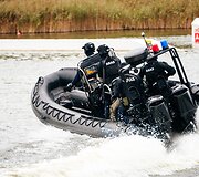 Utenoje &ndash; įspūdinga policijos ir visuomenės &scaron;ventė