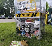 Konteinerio krata Kaune: paai&scaron;kėjo, ar kauniečiai moka rū&scaron;iuoti plastiką