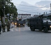 Kumanovo miestas po pasibaigusios operacijos prie&scaron; numanomą ginkluotą albanų grupuotę