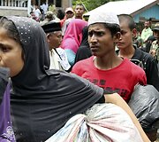 Nelegalūs imigrantai i&scaron; Banglade&scaron;o ir Mianmaro