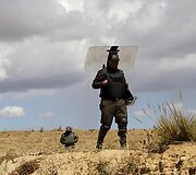 Bolivijos gyventojai protestuoja dėl geresnio susisiekimo keliais