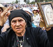 Tūkstančiai katalikų Fatimos aprei&scaron;kimo metinių mi&scaron;iose Portugalijoje