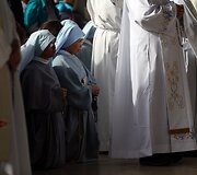 Tūkstančiai katalikų Fatimos aprei&scaron;kimo metinių mi&scaron;iose Portugalijoje