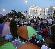 Makedoniečiai protestuose reikalauja ministro pirmininko atsistatydinimo