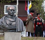 Vladimiro Putino biusto atidengimas