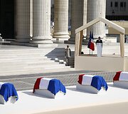 Paryžiaus Panteone perlaidoti keturi prancūzų pasiprie&scaron;inimo naciams didvyriai