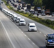Alpėse sudužusio &bdquo;Germanwings&ldquo; lėktuvo aukų kūnai grįžta į Vokietiją