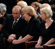 Rusijos politikos elitas atsisveikina su velioniu ekspremjeru Primakovu