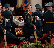 Rusijos politikos elitas atsisveikina su velioniu ekspremjeru Primakovu