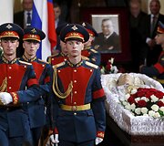Rusijos politikos elitas atsisveikina su velioniu ekspremjeru Primakovu