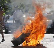 Protestuojantys Paryžiaus taksi vairuotojai