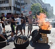 Protestuojantys Paryžiaus taksi vairuotojai