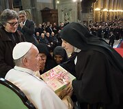 Popiežiaus Pranci&scaron;kaus didžiausios gerbėjos &ndash; vienuolės