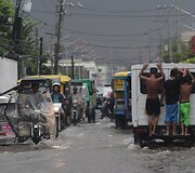 Filipinuose taifūno sukelti potvyniai