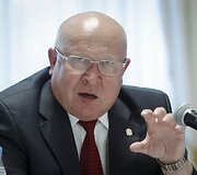 Žemutinio Naugardo gubernatorius Valerijus &Scaron;antsevas