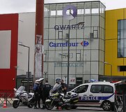 Įkaitų drama Prancūzijos prekybos centre