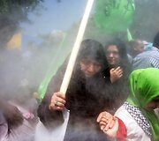 Palaikančių Palestiną iraniečių demonstraciją policininkai bandė nutraukti pur&scaron;kdami vandenį