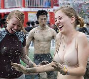 Pietų Korėjoje rengiamas kasmetinis purvo festivalis