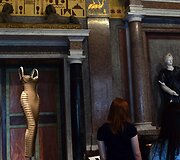 Dizainierio Azzedine'o Alaia &bdquo;mink&scaron;tosios skulptūros&ldquo;