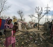 Pakistanas