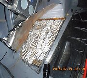 Kontrabandinės cigaretės slėptuvėje